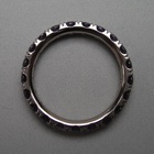 Nr. 108, 750/000 Weißgold, 21 Farbwechs. Granate (T) (3 mm, 2,7 ct), red. Fishtail